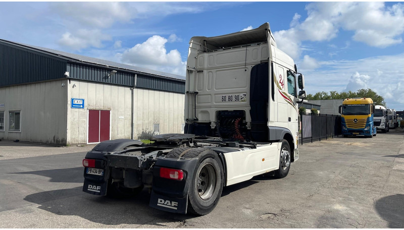 DAF XF 530 Retarder+ Kipperhydrauliek+ koelkast - Тягач: фото 5 DAF XF 530 Retarder+ Kipperhydrauliek+ koelkast - Тягач: фото 5