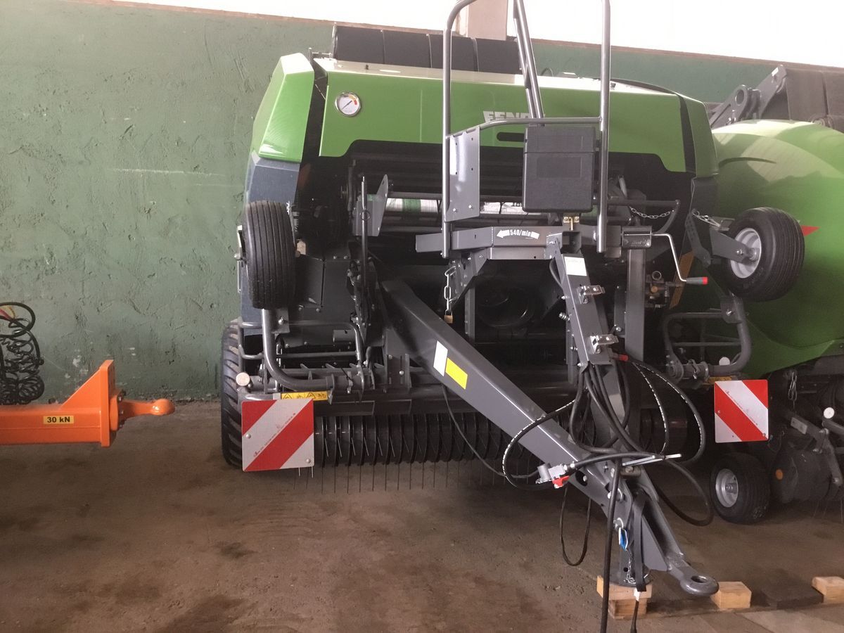 Fendt Rotana 160 V - Пресс-подборщик рулонный: фото 4 Fendt Rotana 160 V - Пресс-подборщик рулонный: фото 4