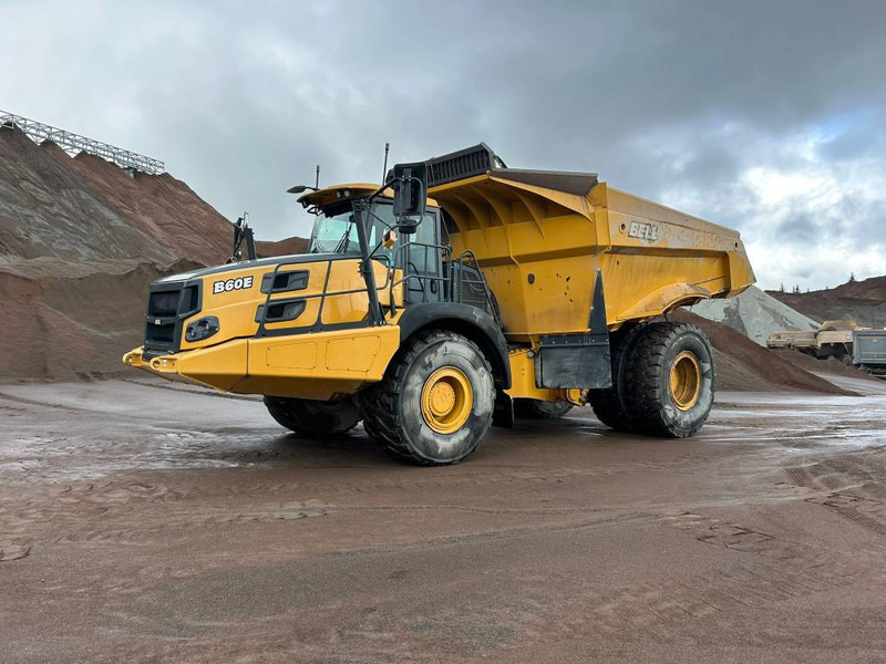 BELL B 60 E - Сочленённый самосвал: фото 1 BELL B 60 E - Сочленённый самосвал: фото 1