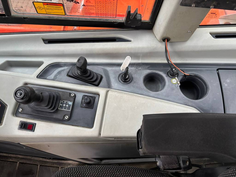 Сочленённый самосвал Doosan DA 30: фото 8