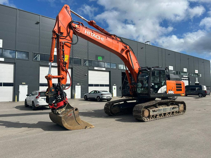 Hitachi ZX 300 LC-6 - Гусеничный экскаватор: фото 1 Hitachi ZX 300 LC-6 - Гусеничный экскаватор: фото 1
