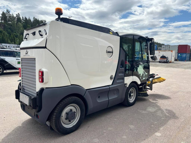 Mathieu MS-210 Azura Flex Street Sweeper - Подметально-уборочная машина: фото 3 Mathieu MS-210 Azura Flex Street Sweeper - Подметально-уборочная машина: фото 3