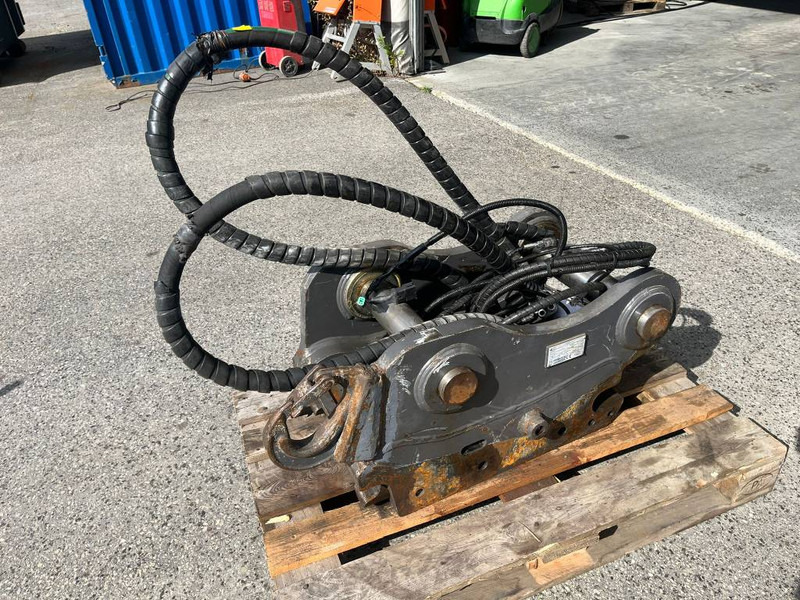 SMP ST28 / FOC70 - Сцепное устройство для Строительной техники: фото 2 SMP ST28 / FOC70 - Сцепное устройство для Строительной техники: фото 2