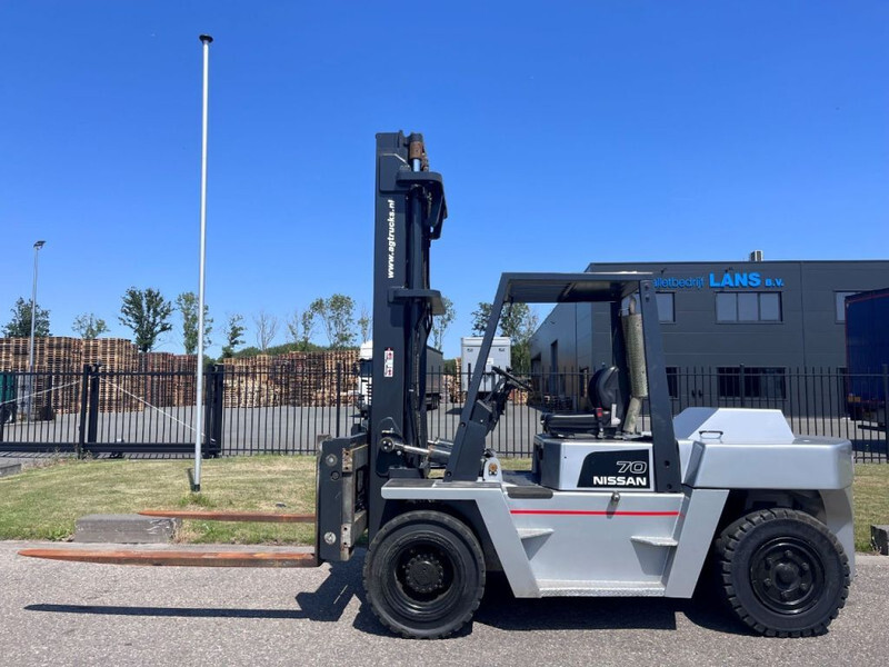 Nissan VF05H70U - Дизельный погрузчик: фото 3 Nissan VF05H70U - Дизельный погрузчик: фото 3