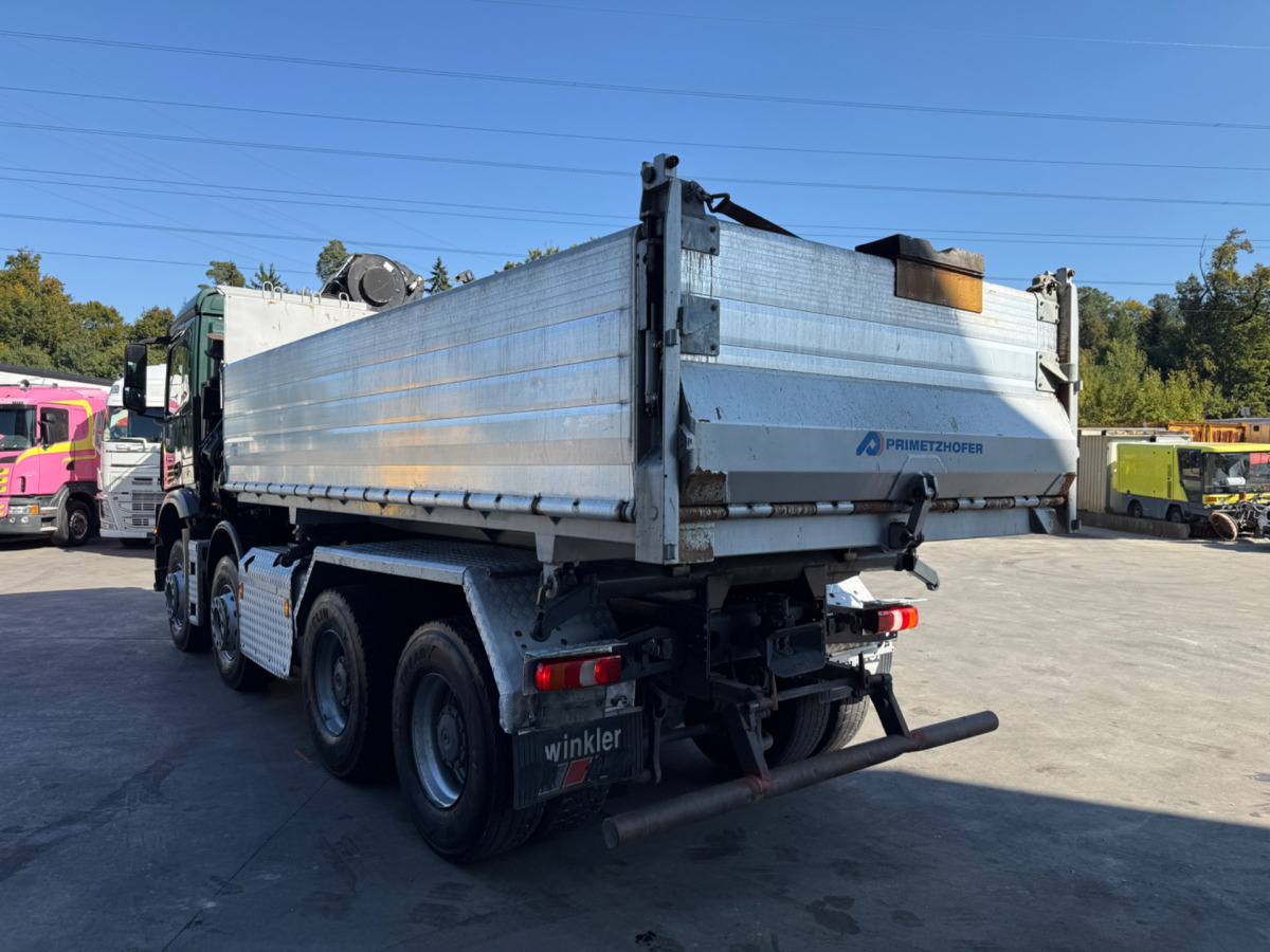 Самосвал, Автоманипулятор MERCEDES Arocs 3242 8x4 Hiab 166-4: фото 9