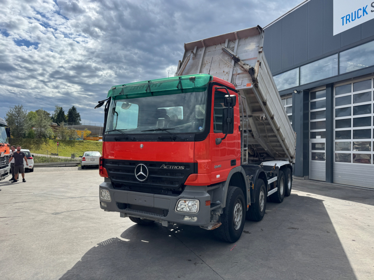 MERCEDES BENZ ACTROS 3246 C8668 - Самосвал: фото 1 MERCEDES BENZ ACTROS 3246 C8668 - Самосвал: фото 1