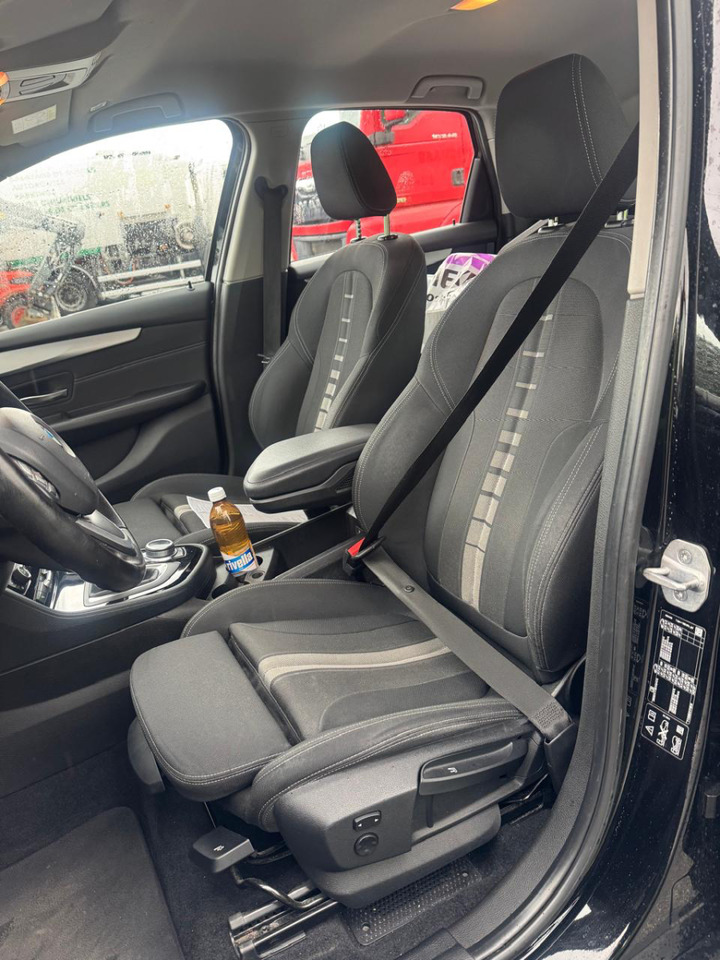 Хэтчбек Marke BMW 218d xDrive: фото 11