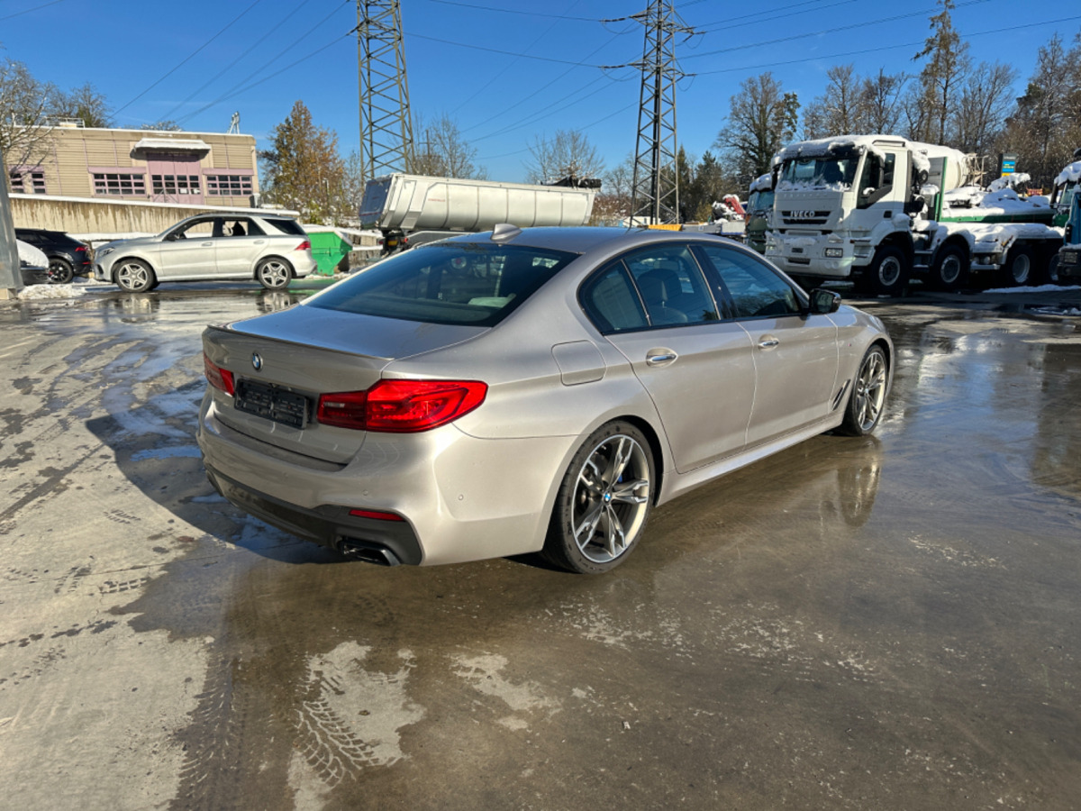 Marke BMW M550D xDrive - Седан: фото 5 Marke BMW M550D xDrive - Седан: фото 5