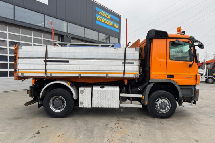 Mercedes-Benz Actros 1841 4x4 mit Schneeplfug - Самосвал: фото 4 Mercedes-Benz Actros 1841 4x4 mit Schneeplfug - Самосвал: фото 4