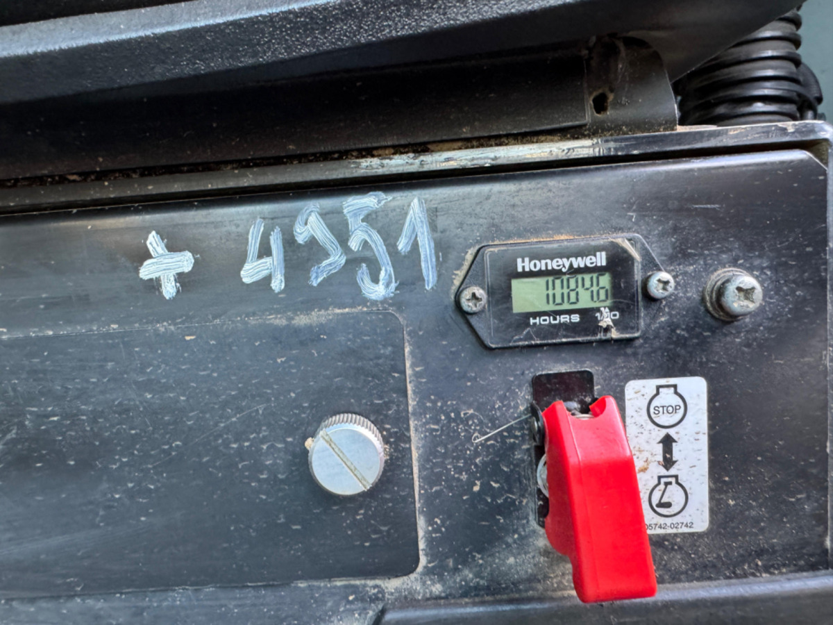 Гусеничный экскаватор TAKEUCHI TB1140 Powertilt: фото 18