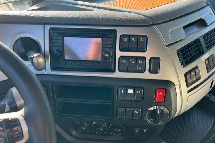 Тягач DAF XF510 4x2: фото 15