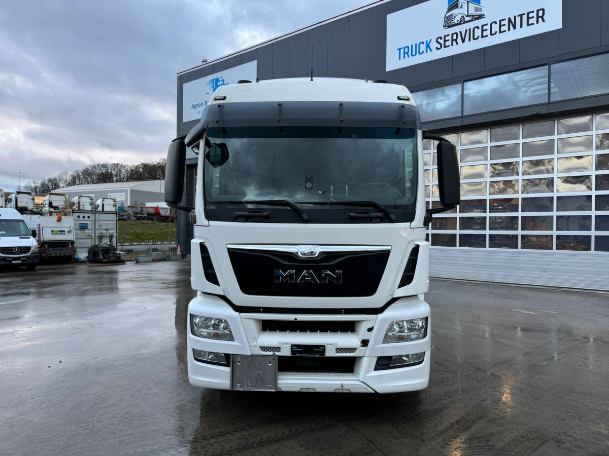 MAN TGS 18.440 ADR Nebenabtrieb Getriebe - Тягач: фото 2 MAN TGS 18.440 ADR Nebenabtrieb Getriebe - Тягач: фото 2