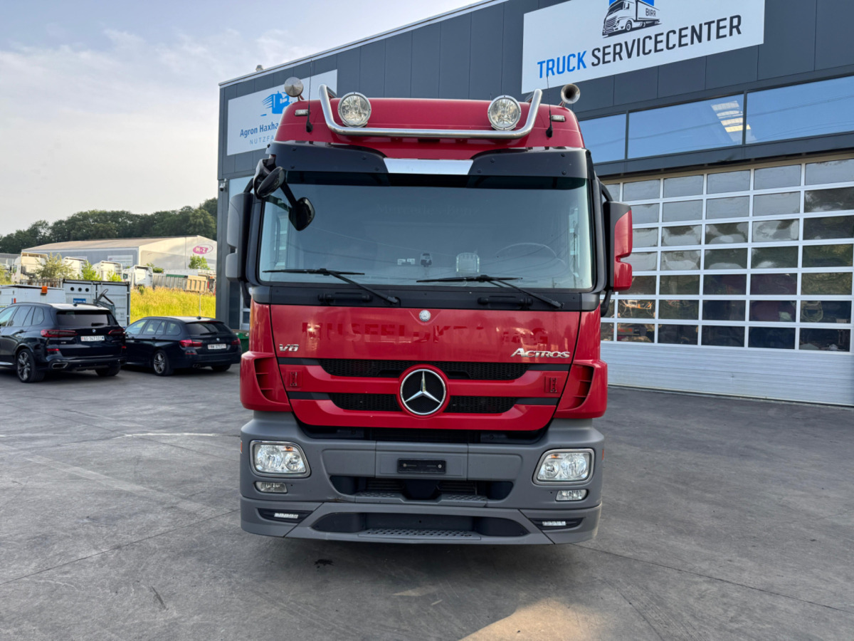 MERCEDES Actros 3360 V8 6x4 - Тягач: фото 2 MERCEDES Actros 3360 V8 6x4 - Тягач: фото 2