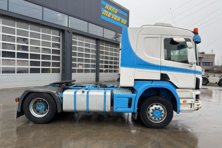 Scania 420 4x4 - Тягач: фото 4 Scania 420 4x4 - Тягач: фото 4