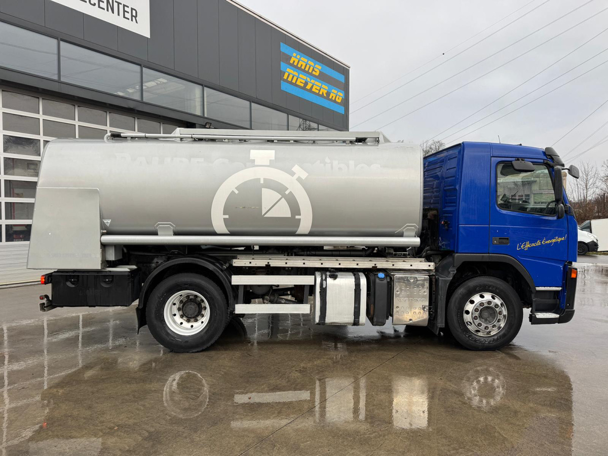 VOLVO FM-440 4x2 Tankwagen 13'500L - Грузовик-цистерна: фото 4 VOLVO FM-440 4x2 Tankwagen 13'500L - Грузовик-цистерна: фото 4