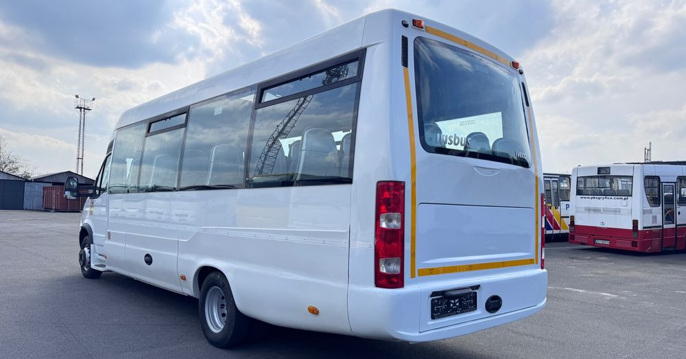 Irisbus Iveco / DURISOTTI / -28miejsc /euro5/ mała klima / winda / 114000 zł netto - Микроавтобус, Пассажирский фургон: фото 3 Irisbus Iveco / DURISOTTI / -28miejsc /euro5/ mała klima / winda / 114000 zł netto - Микроавтобус, Пассажирский фургон: фото 3