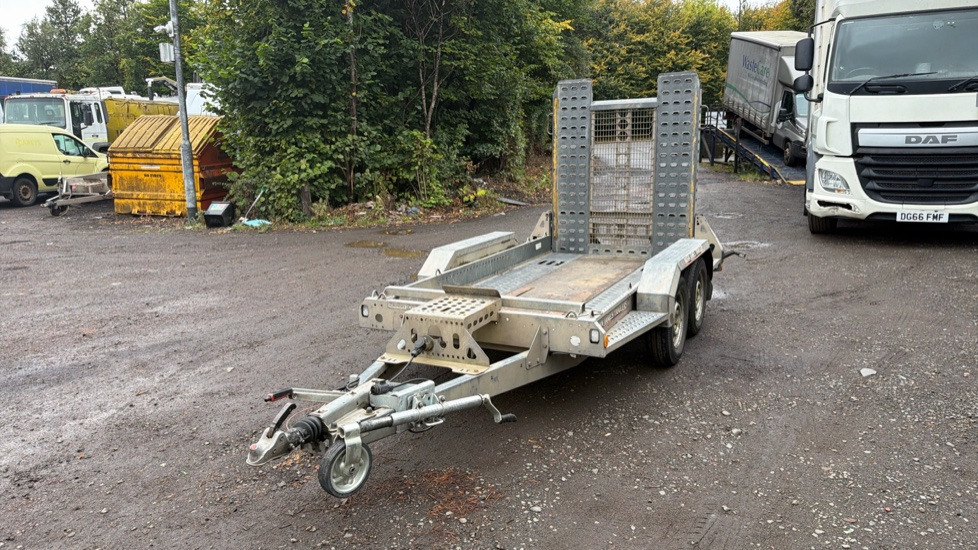 Brian James Cargo Digger T-02-T - Прицеп для спецтехники: фото 3 Brian James Cargo Digger T-02-T - Прицеп для спецтехники: фото 3