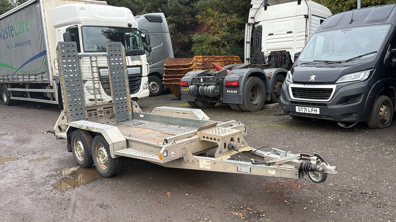 Brian James Cargo Digger T-02-T - Прицеп для спецтехники: фото 1 Brian James Cargo Digger T-02-T - Прицеп для спецтехники: фото 1