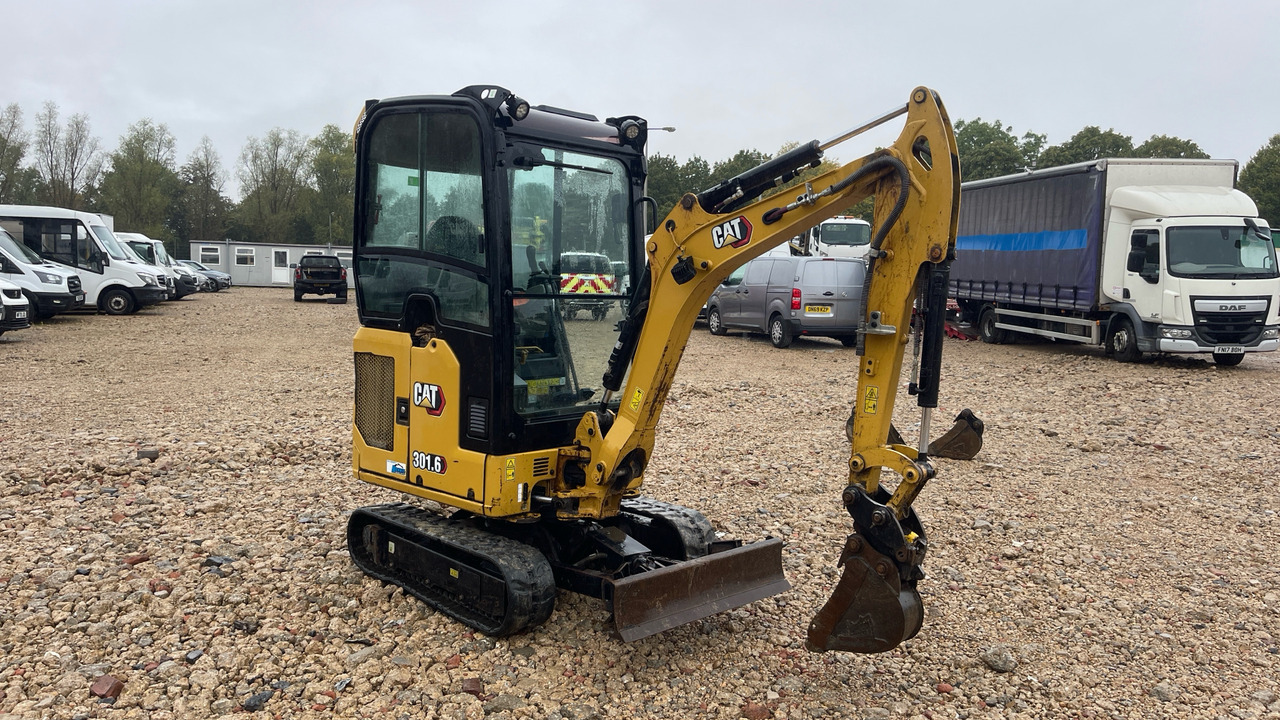 CATERPILLAR 301.6 - Мини-экскаватор: фото 1 CATERPILLAR 301.6 - Мини-экскаватор: фото 1