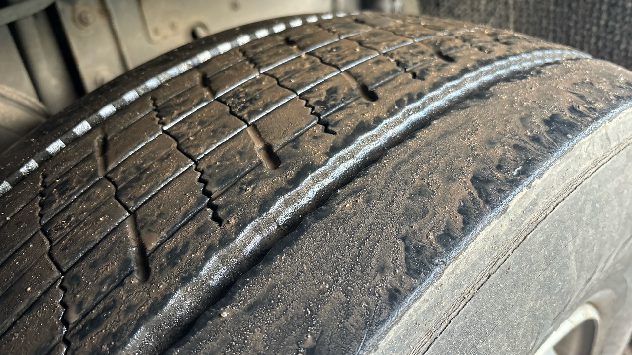 Грузовик с закрытым кузовом DAF CF 260: фото 25 Грузовик с закрытым кузовом DAF CF 260: фото 25