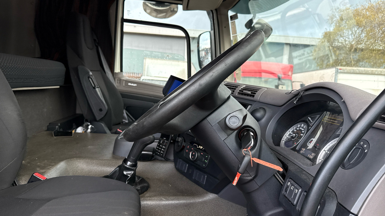 DAF CF 260 - Грузовик с закрытым кузовом: фото 5 DAF CF 260 - Грузовик с закрытым кузовом: фото 5