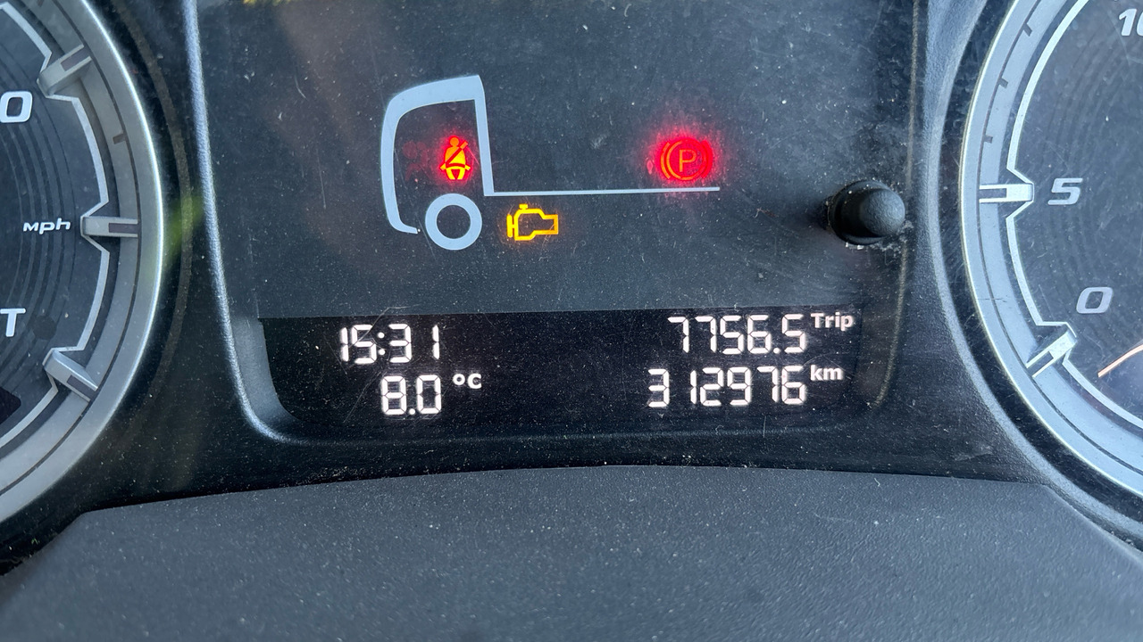 Грузовик с закрытым кузовом DAF CF 260: фото 13 Грузовик с закрытым кузовом DAF CF 260: фото 13