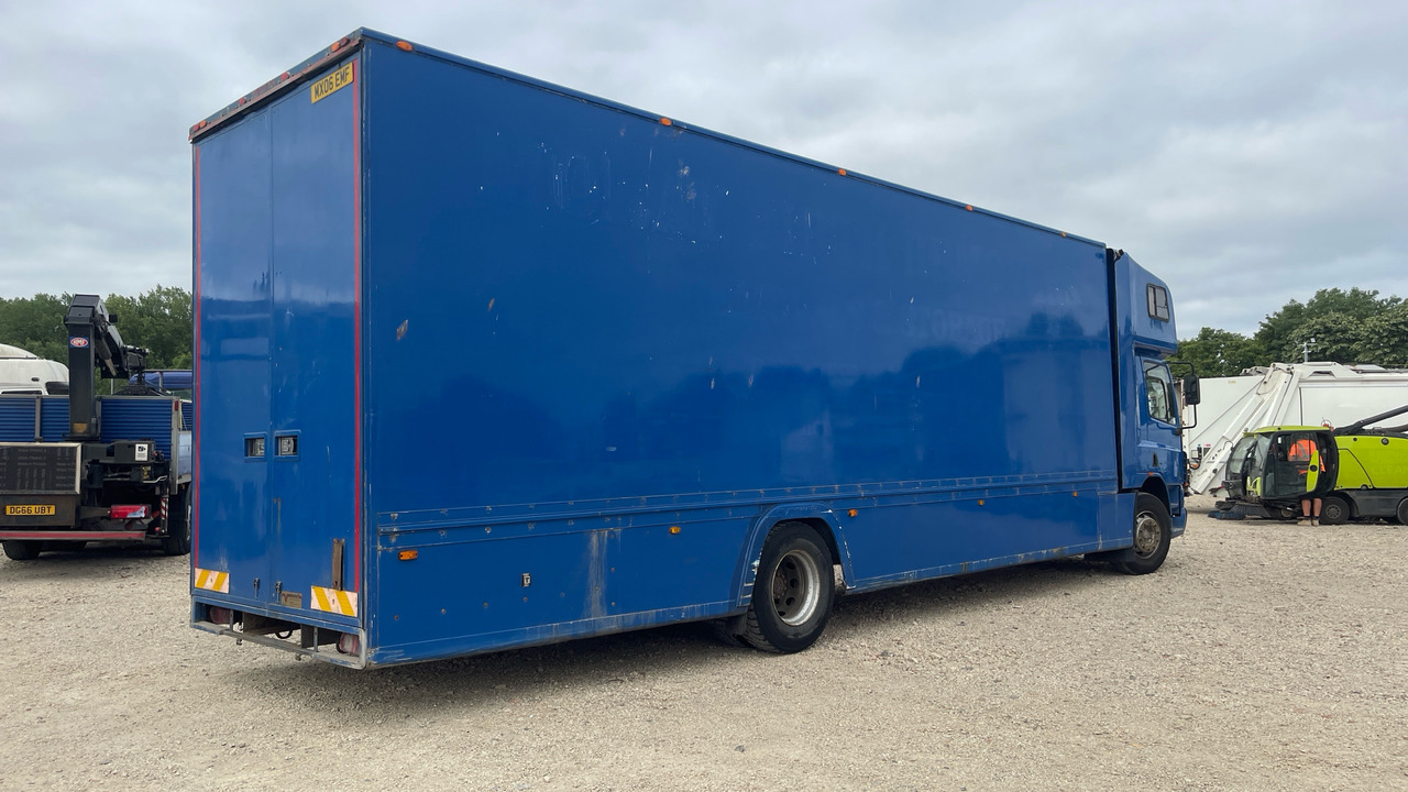 DAF CF 65.250 - Грузовик с закрытым кузовом: фото 4 DAF CF 65.250 - Грузовик с закрытым кузовом: фото 4