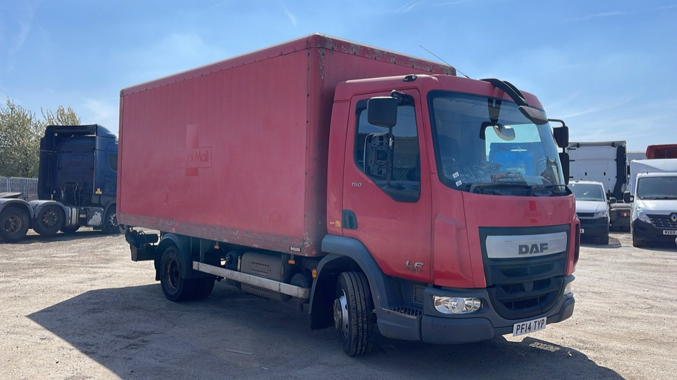 DAF LF 150 EURO 6 7.5 TONNE - Грузовик с закрытым кузовом: фото 1 DAF LF 150 EURO 6 7.5 TONNE - Грузовик с закрытым кузовом: фото 1