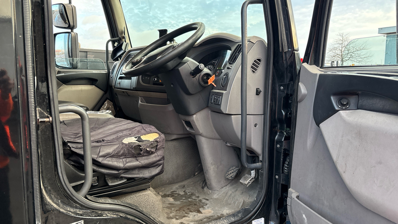 DAF LF 150 - Тентованный грузовик: фото 5 DAF LF 150 - Тентованный грузовик: фото 5