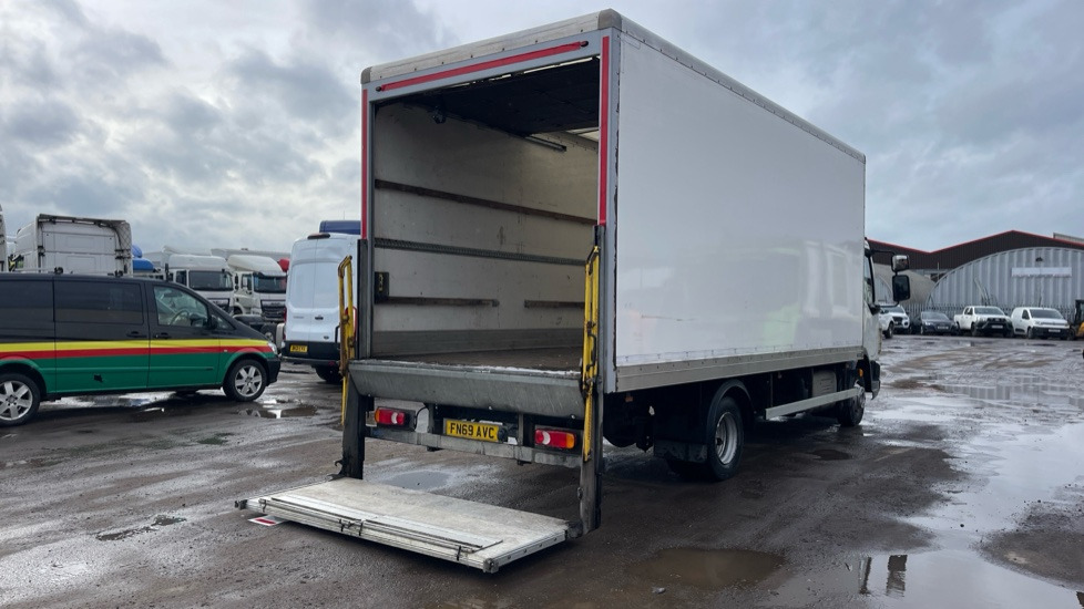 DAF LF 180 - Грузовик с закрытым кузовом: фото 4 DAF LF 180 - Грузовик с закрытым кузовом: фото 4