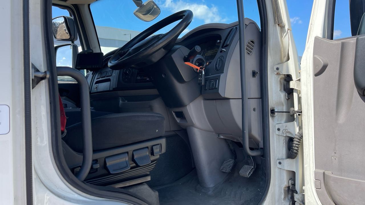 DAF LF 220 - Грузовик-шасси: фото 5 DAF LF 220 - Грузовик-шасси: фото 5