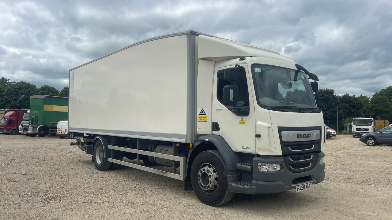 DAF LF 230 - Грузовик с закрытым кузовом: фото 1 DAF LF 230 - Грузовик с закрытым кузовом: фото 1
