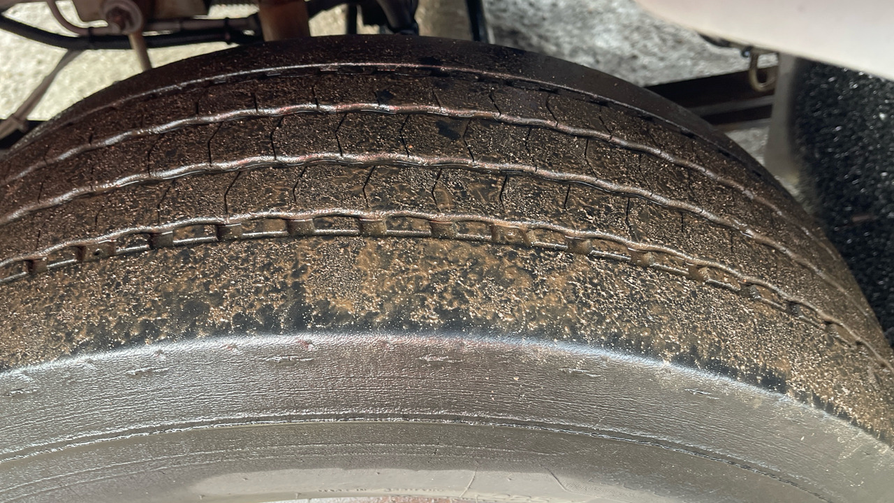 Грузовик бортовой/ Платформа DAF LF 230: фото 15