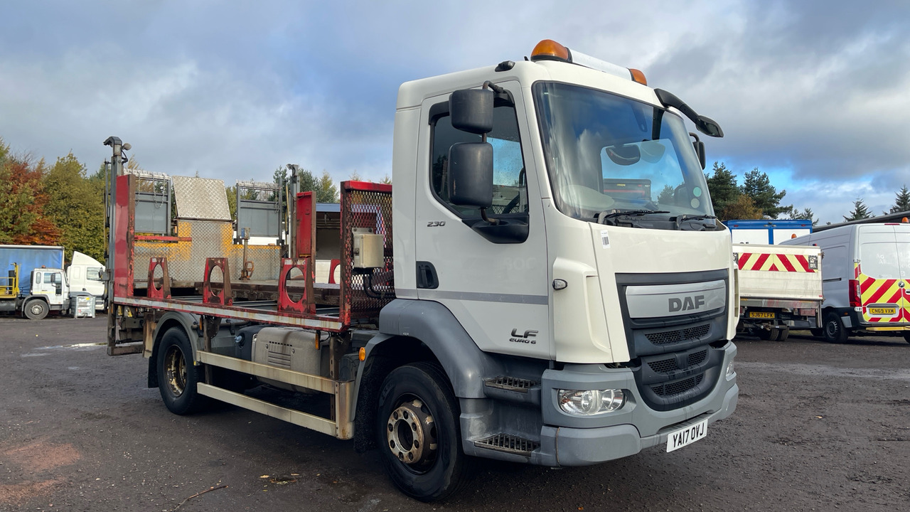 DAF LF 230 - Грузовик бортовой/ Платформа: фото 1 DAF LF 230 - Грузовик бортовой/ Платформа: фото 1