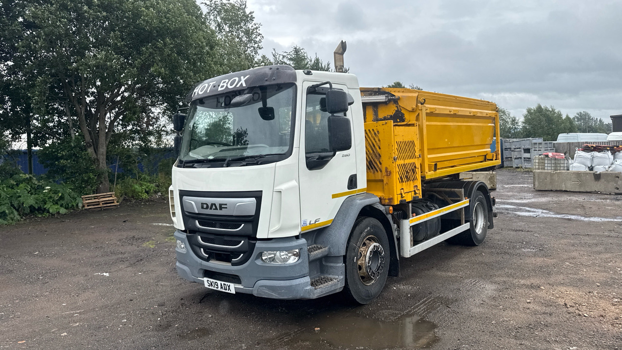 DAF LF 280 - Асфальтоукладочная техника: фото 2 DAF LF 280 - Асфальтоукладочная техника: фото 2
