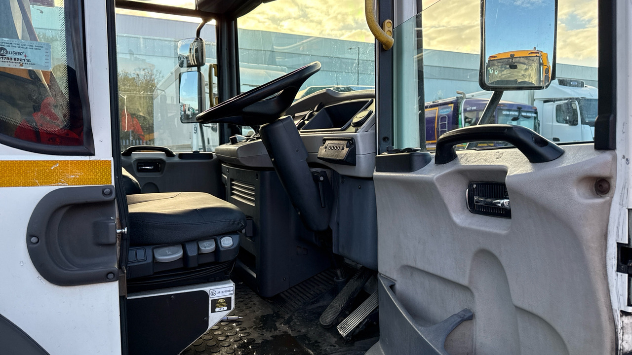 DENNIS ELITE 2 - Мусоровоз: фото 5 DENNIS ELITE 2 - Мусоровоз: фото 5