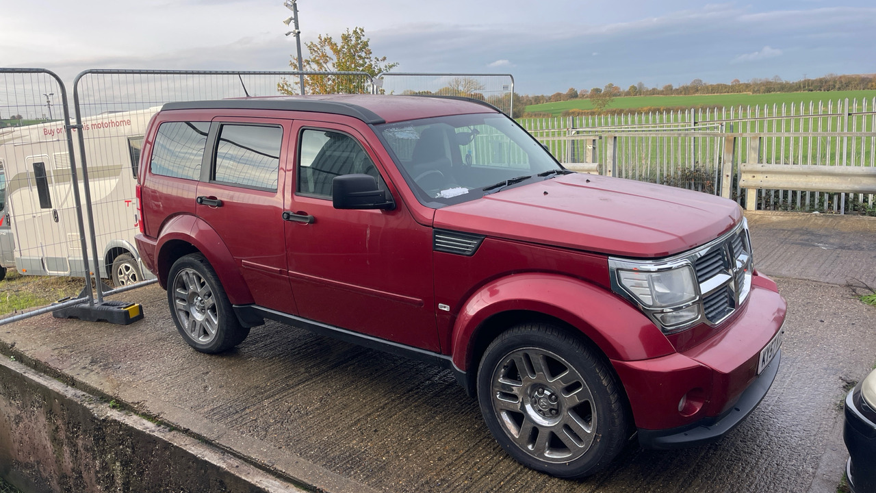 DODGE NITRO SXT - Универсал: фото 2 DODGE NITRO SXT - Универсал: фото 2