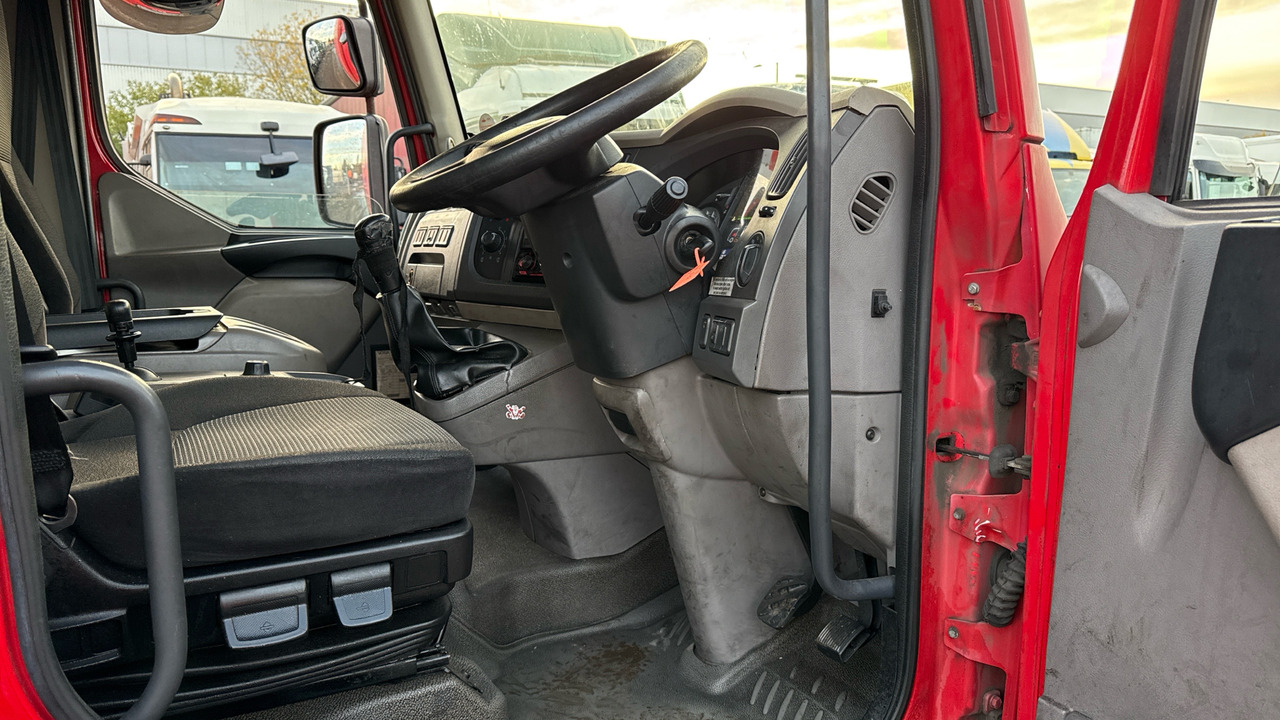 Daf LF 150 - Грузовик с закрытым кузовом: фото 5 Daf LF 150 - Грузовик с закрытым кузовом: фото 5