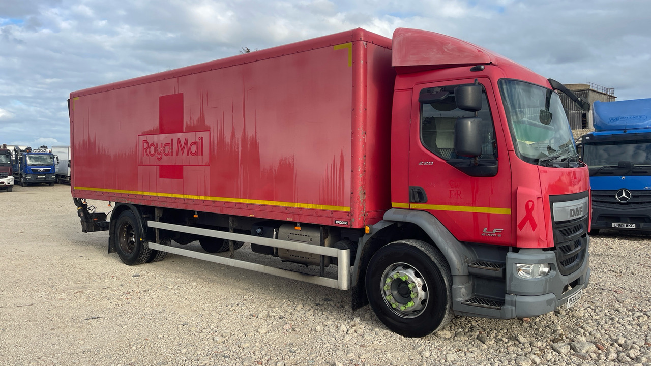 Daf LF 220 - Грузовик с закрытым кузовом: фото 1 Daf LF 220 - Грузовик с закрытым кузовом: фото 1