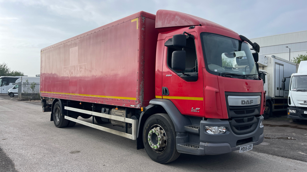 Daf LF 220 - Грузовик с закрытым кузовом: фото 1 Daf LF 220 - Грузовик с закрытым кузовом: фото 1