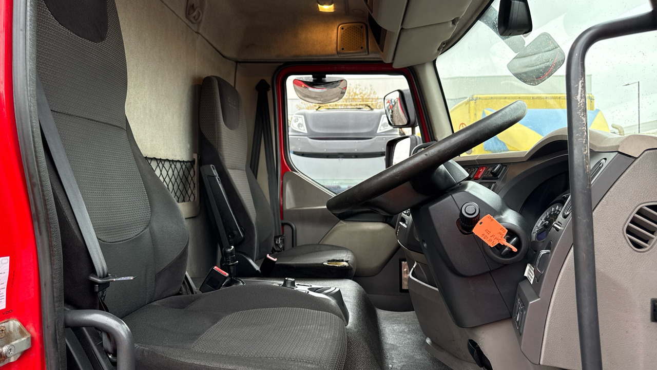 Daf LF 220 - Грузовик с закрытым кузовом: фото 5 Daf LF 220 - Грузовик с закрытым кузовом: фото 5