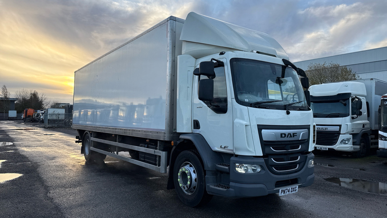 Daf LF 260 - Грузовик с закрытым кузовом: фото 1 Daf LF 260 - Грузовик с закрытым кузовом: фото 1