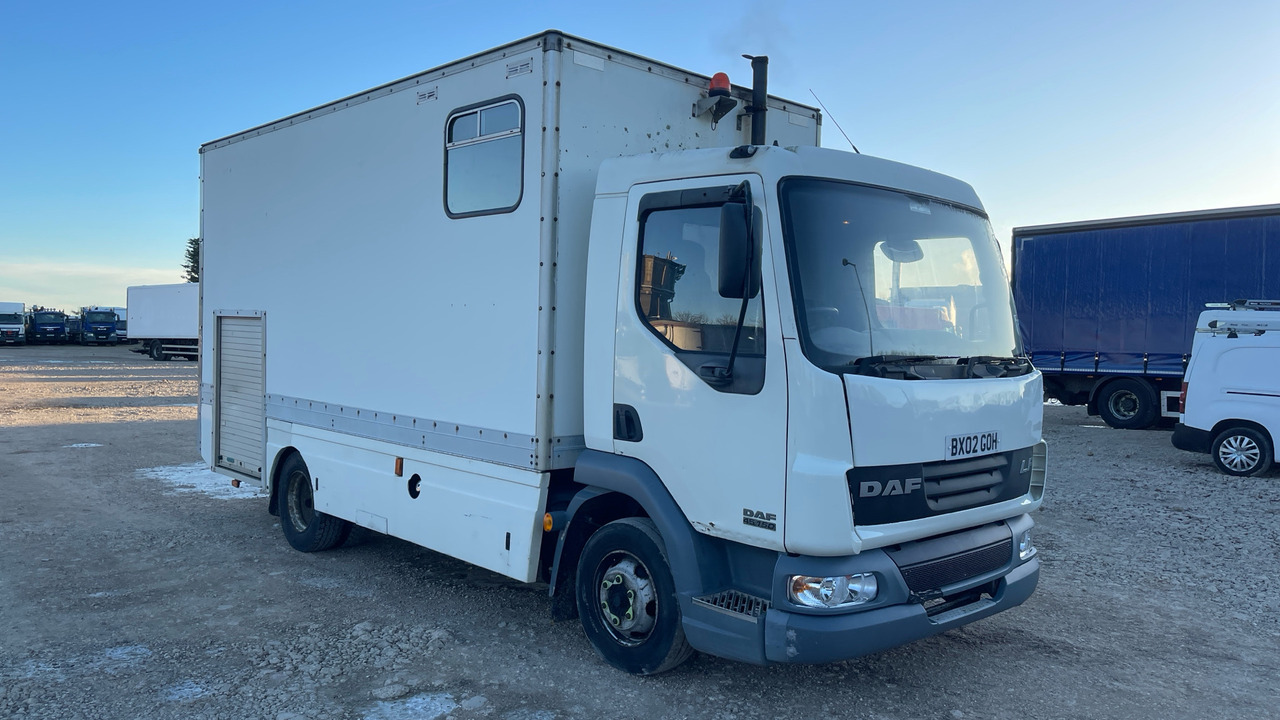 Daf LF 45.150 - Грузовик с закрытым кузовом: фото 1 Daf LF 45.150 - Грузовик с закрытым кузовом: фото 1