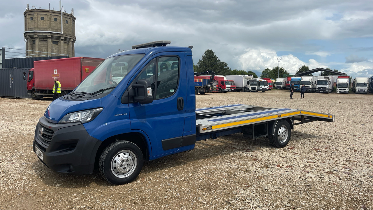 FIAT DUCATO 35 2.3 MULTIJET 160PS - Малотоннажный бортовой грузовик: фото 2 FIAT DUCATO 35 2.3 MULTIJET 160PS - Малотоннажный бортовой грузовик: фото 2