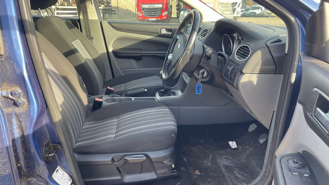 FORD FOCUS 1.6 TDCI - Хэтчбек: фото 5 FORD FOCUS 1.6 TDCI - Хэтчбек: фото 5