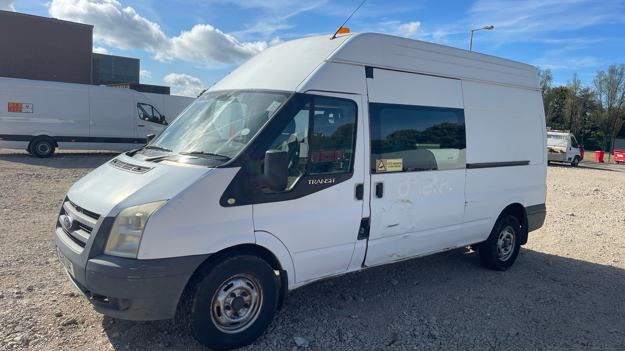 FORD TRANSIT 115 2.4 TDCI 115PS - Грузопассажирский фургон: фото 2 FORD TRANSIT 115 2.4 TDCI 115PS - Грузопассажирский фургон: фото 2