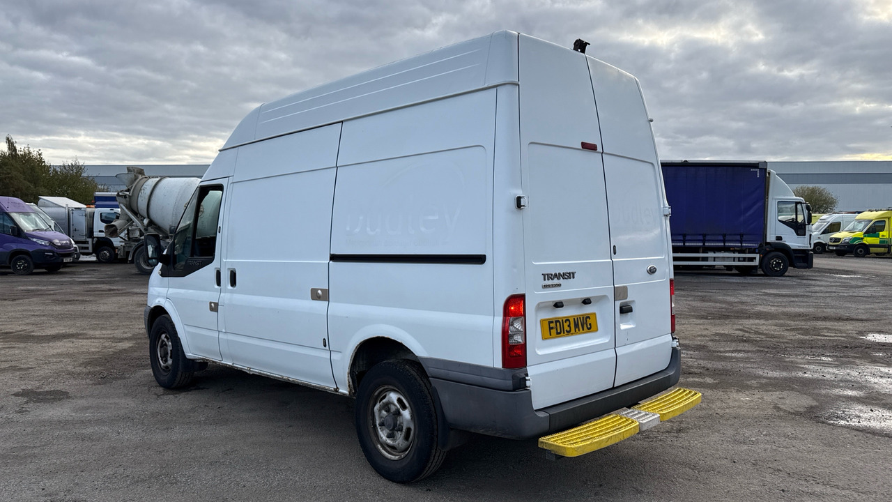 FORD TRANSIT T350 2.2 TDCI 125PS - Цельнометаллический фургон: фото 3 FORD TRANSIT T350 2.2 TDCI 125PS - Цельнометаллический фургон: фото 3