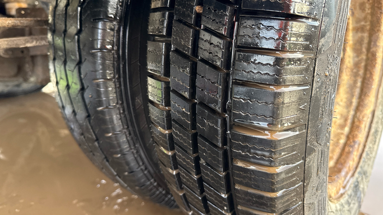 Малотоннажный самосвал FORD TRANSIT T350 TDCi 100ps: фото 20