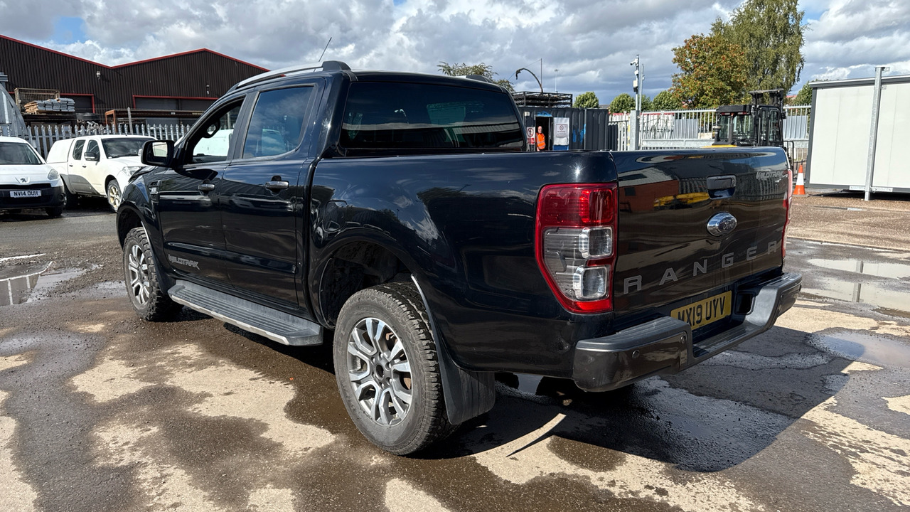 Ford Ranger WILDTRAK 3.2 TDCI 200PS - Пикап, Грузопассажирский фургон: фото 3 Ford Ranger WILDTRAK 3.2 TDCI 200PS - Пикап, Грузопассажирский фургон: фото 3