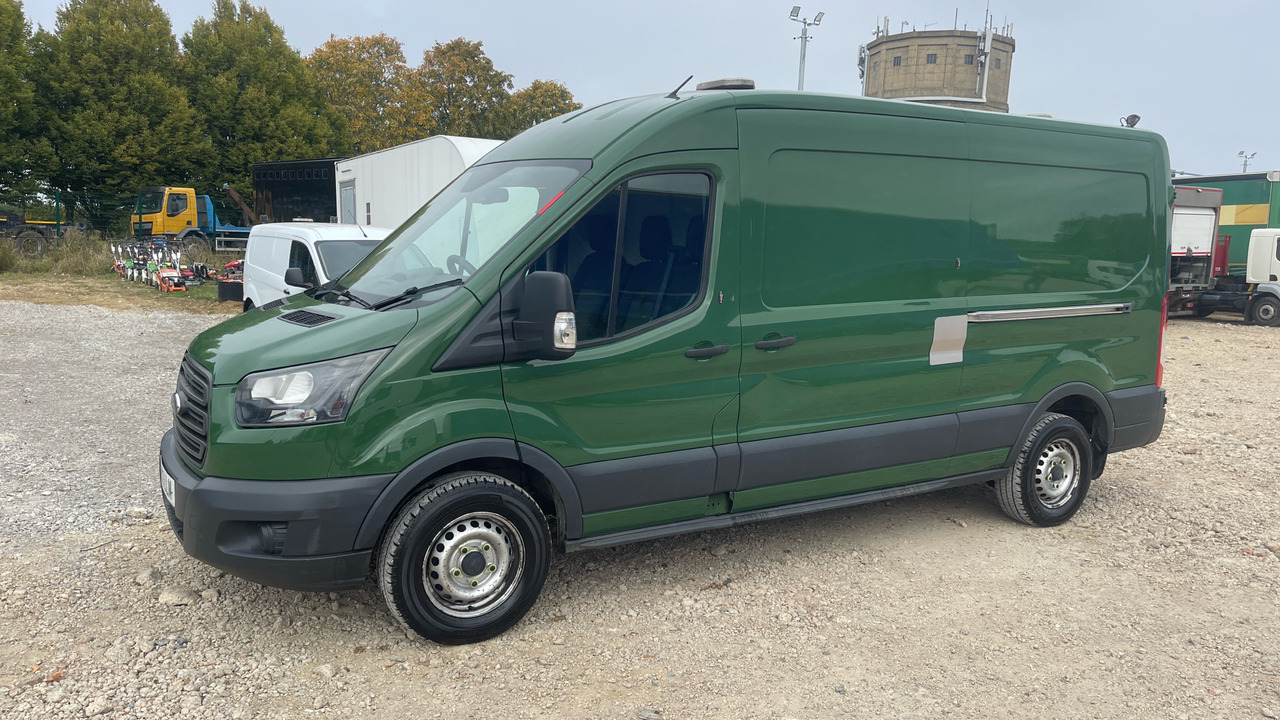 Ford Transit 350 2.0 TDCi 130ps - Цельнометаллический фургон: фото 2 Ford Transit 350 2.0 TDCi 130ps - Цельнометаллический фургон: фото 2